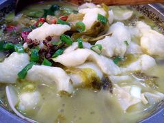 -周鱼小馆石锅酸菜鱼(活力汇店)