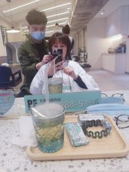 -PE SALON