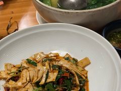 -山茶云南菜(永安里店)