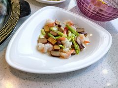 -巧克力渔家.小船海鲜胶东菜(三浴场店)