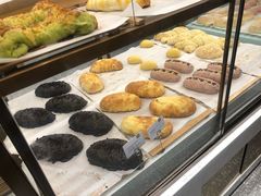 -奈雪的茶(湖滨银泰in77C区PRO店)