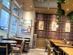 -必胜客(WOW昙华林店)