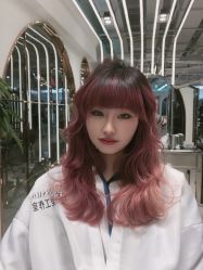 -BULB STUDIO 巴柏明星发型工作室