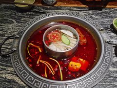 菌香鸳鸯锅-晓宇重庆火锅(大唐不夜城店)
