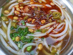 -覃肥叔桂林米粉(粮道街店)