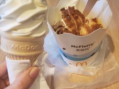 圆筒冰淇淋-麦当劳(南京路四店)