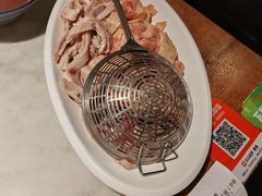 -尚尚仙·酸汤猪手·猪肚鸡火锅(华联万柳购物中心店)