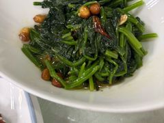 -六和聚传统烤鸭.天津菜(和平店)