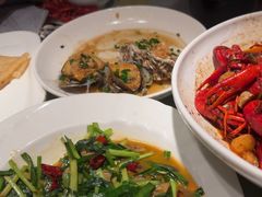 -梁家大院•农家菜(昆山会展中心店)