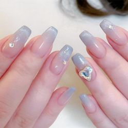 -悦指间美甲美睫