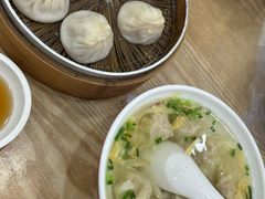 -珊珊小笼馆(仙霞路店)