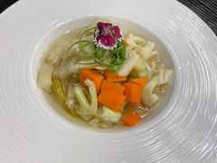 -隆江大酒店(雯婕商务楼店)