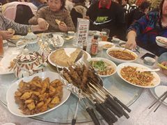 -汗腾格里·风味餐厅(新疆驻京办店)