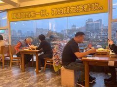 -包整·丝娃娃(一览甲秀楼风景店)