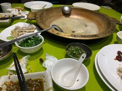 -颜氏双江清水鱼一养身火锅(磁器口店)