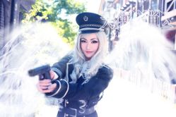 -星元素cosplay动漫摄影写真工作室
