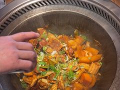 -山河屯铁锅炖鲜鹅·东北菜(开发区一店)