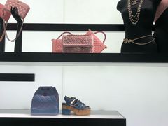 -Chanel(德基广场店)