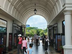 -佛罗伦萨小镇广佛名品奥特莱斯(疏港路店)