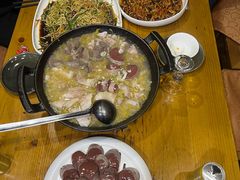 -大宝全猪馆(南京路店)