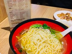 鸡汤面-泰煌鸡·上海白斩鸡·鸡汤面(万航店)