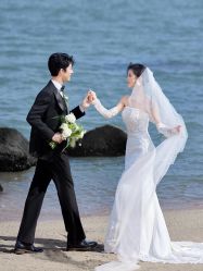 -至臻微拉婚纱摄影