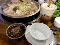 -泸州酸菜豆花火锅川师店