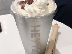 -喜茶(杭州滨江宝龙店)