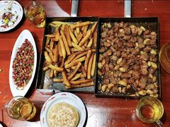 -老东镇啤酒屋海鲜加工·蒸汽海鲜·海鲜烧烤(台东店)