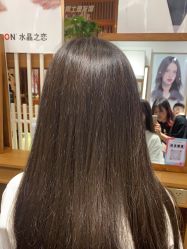 -心迪染发专门店