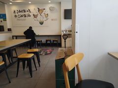 -老乡鸡(南京首创立方店)