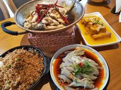 -隔壁老王·家常云南菜(花巷店)