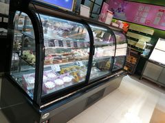 面包甜点陈列柜-皇后西斯汀(千姿汇店)