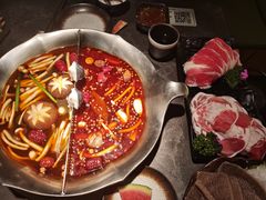 -湊湊火锅·茶憩(杭州湖滨银泰in77店)