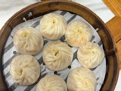 -馋三尺蟹粉小笼(人民广场店)