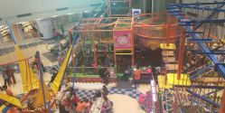-蹦蹦跳跳(新奥购物中心店)