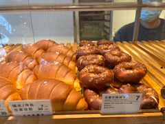 -WHEN PIGS FLY当猪飞
