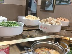 -西火火·川派小火锅(西溪银泰店)