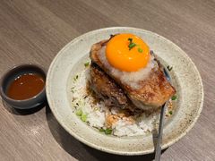 超大鹅肝和牛汉堡饭-炙柒Sekinana·精致料理 烧鸟·铁板烧(海上世界店)