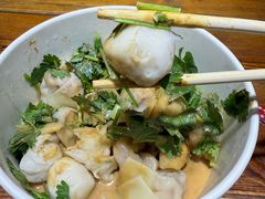 -手劲鱼丸馄饨铺(哈一百店)