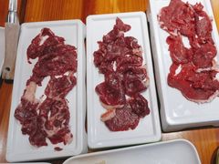 -养牛邓·潮汕牛肉海鲜自助火锅(广州店)