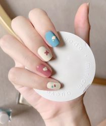 -悦指间美甲美睫