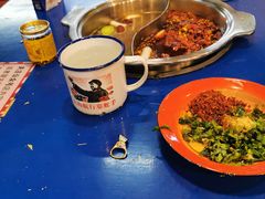 -马路边边串串香(涑河南街店)