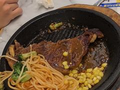 -菲滋意式餐厅(富阳东方茂店)