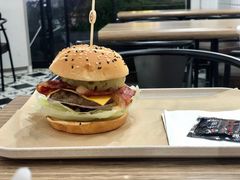 -牛纽塔·牛人堡(群众路店)