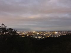 -鬼笑石后山停车场