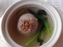 蟹粉狮子头 -怡园饭店-餐厅(四望亭店)