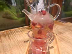 -秘密旅行Bonjour(黑金冠 江南西店)