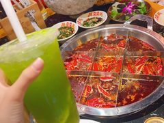 -憨孃孃·重庆老火锅(红山黑金店)