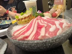 -湊湊火锅·茶憩(打浦桥日月光店)